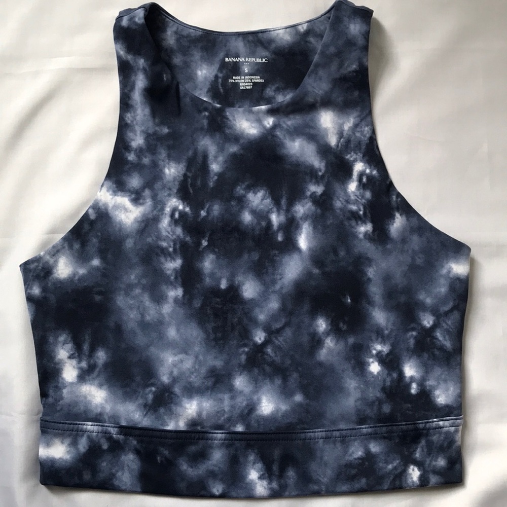 Banana Republic athletic cropped tank small